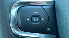 Volvo Xc40 2.0 B4P Inscription Pro 5dr Auto Petrol Estate